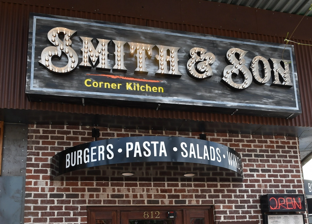 smith and son gatlinburg tn