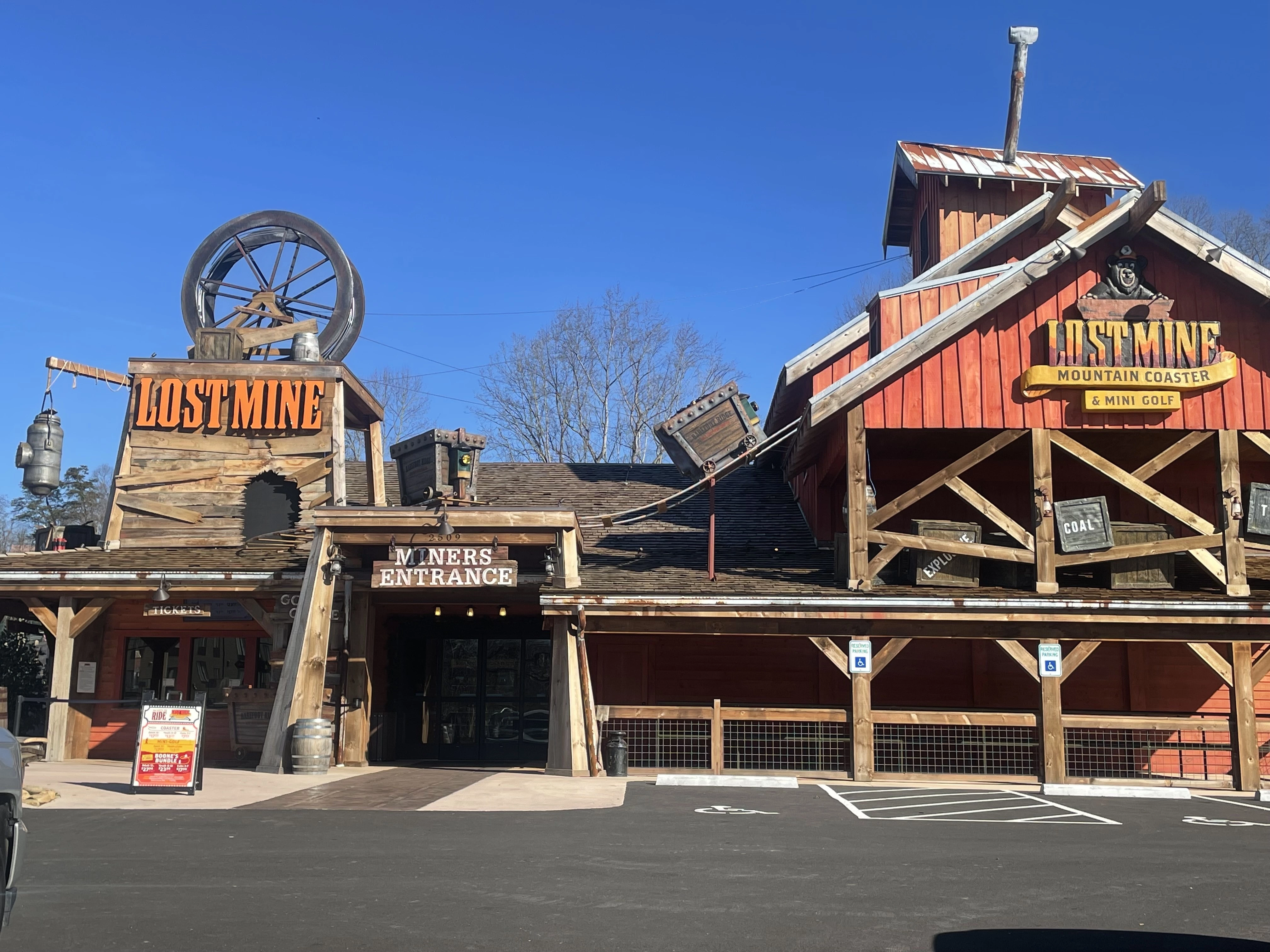 lost mine mountain coaster pigeon forge