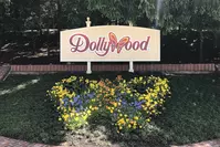 dollywood sign